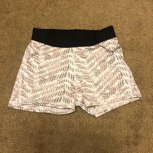Victoria sport shorts